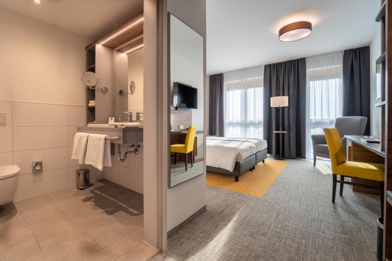Hotel Includio Regensburg Luaran gambar